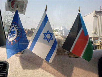 "כבר שבוע לא ראיתי מכונית עם דגל ישראל". דרום סודן, השבוע (צילום: מיכאל מן גולדמן) (צילום: מיכאל מן גולדמן)