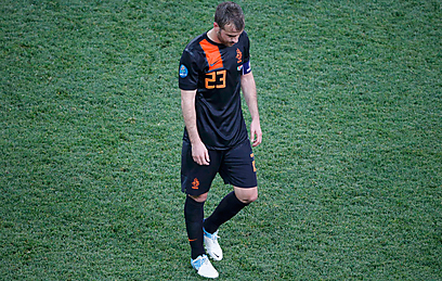 נבחרת הולנד איכזבה בגדול. ואן דר וארט (צילום: רויטרס) (צילום: רויטרס)