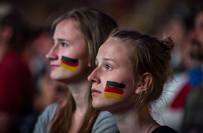 אוהדות גרמניה מאוכזבות (צילום: AFP) (צילום: AFP)