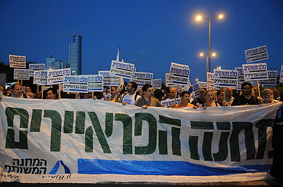 "מחנה פראיירים" מורחב, הערב בתל אביב (צילום: ירון ברנר) (צילום: ירון ברנר)