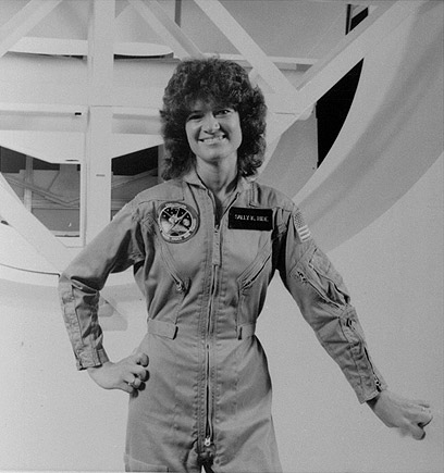 ריד שוגרה לחלל שני עשורים אחרי שהסובייטים שלחו אשה ראשונה לחלל (צילום: AP) (צילום: AP)