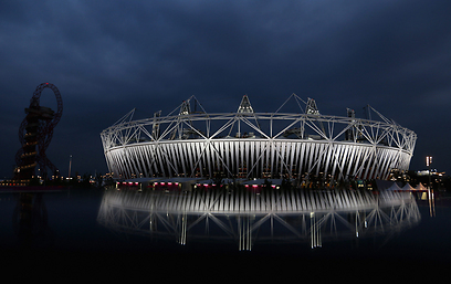 האצטדיון האולימפי מבחוץ. נראה שקט, אבל בפנים - סערה (צילום: Gettyimages) (צילום: Gettyimages)