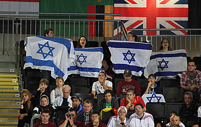 הקהל ביציעי האקסל. אל אל ישראל (צילום: אורן אהרוני) (צילום: אורן אהרוני)