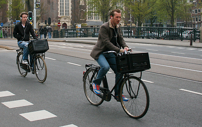 יותר ויותר אמריקאים מגלים מחדש את האופניים (צילום: shutterstock) (צילום: shutterstock)