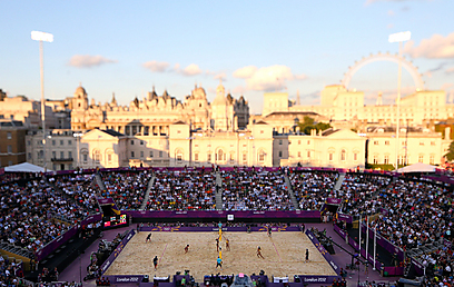 אחת האטרקציות הפופולריות בלונדון. מתחם כדורעף החופים (צילום: gettyimages) (צילום: gettyimages)