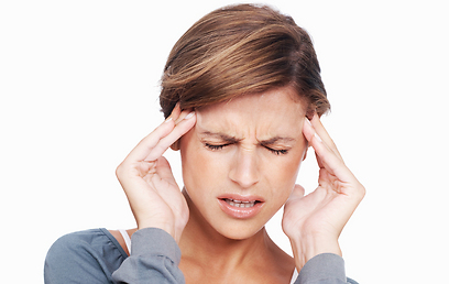 נטילת התוסף מעלימה כאבי ראש? (צילום: shutterstock) (צילום: shutterstock)