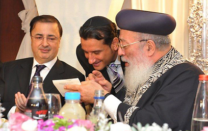 Lev Leviev with former chief rabbi Shlomo Amar (Photo: Foto Nissim) (Photo: Foto Nissim )