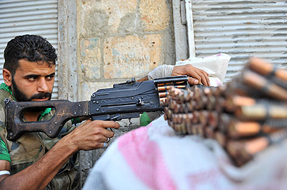 מורדים בחלב. ארה"ב לא תאפשר נשק לא קונבציונלי בידיהם (צילום: AFP) (צילום: AFP)