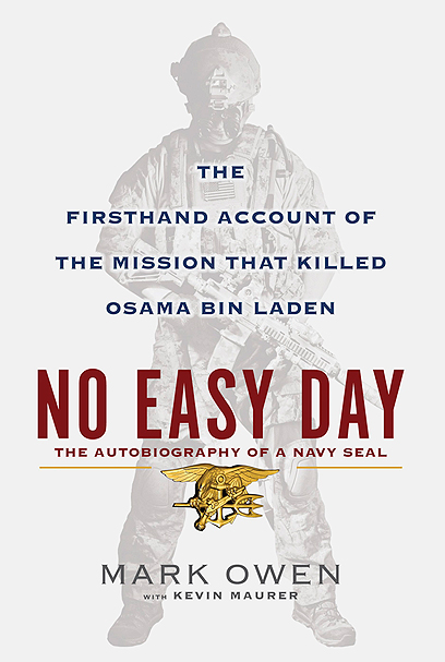 תוכנן לצאת לחנויות ב-11/9, אבל הפצתו הוקדמה. הספר "לא יום קל" (צילום: AP) (צילום: AP)