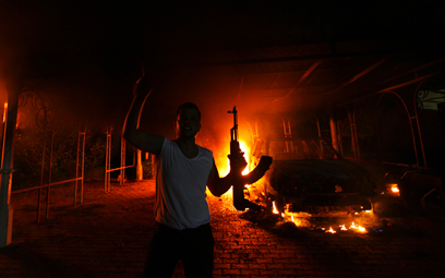 Attack on US Consulate in Benghazi (Photo: Reuters)
