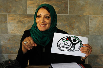 מפלגת נשים פלסטינית ראשונה בבחירות המקומיות בחברון (צילום: AP) (צילום: AP)