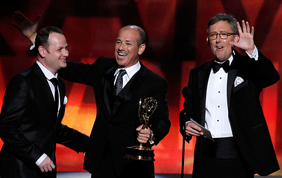 יוצרי "הומלנד" מקבלים את פרס התסריט (צילום: רויטרס) (צילום: רויטרס)