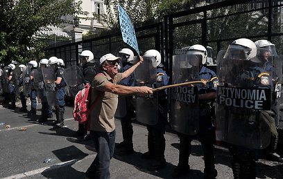 המשטרה היוונית ערוכה (צילום: AFP) (צילום: AFP)