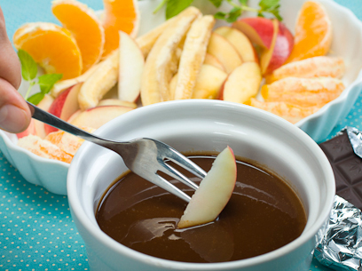 פונדו שוקולד חרובים (צילום: ראובן אילת) (צילום: ראובן אילת)