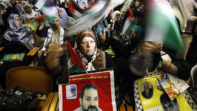 In 2012, Palestinians marked the anniversary of the Shalit prisoner swap. (Photo: AFP)