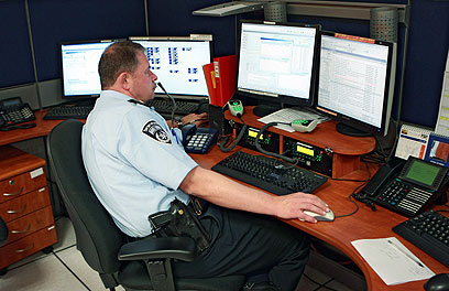 מחשבי המשטרה נותקו מהאינטרנט (צילום ארכיון: צביקה טישלר) (צילום: צביקה טישלר) (צילום: צביקה טישלר)