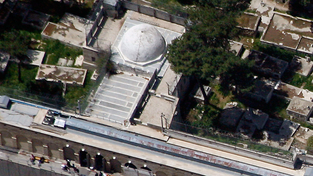 Aerial view of Rachel's Tomb (Photo: Lowshot.com)