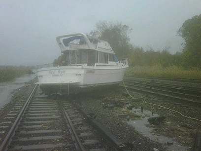 Beached boat in storm (Photo: MTA)