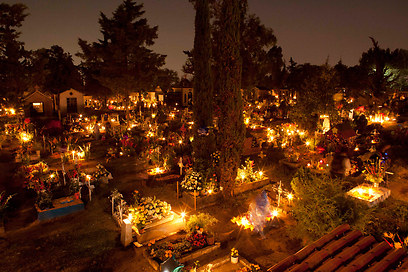בית קברות מואר בסן גרגוריו שבמכסיקו (צילום: AP) (צילום: AP)