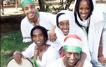 הזדמנות לאחדות כלל היהודים בגלות אתיופיה. חוגגים את הסיגד (צילום: מאיר פרטוש) (צילום: מאיר פרטוש)