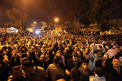 הפגנה בעמאן (צילום: EPA) (צילום: EPA)