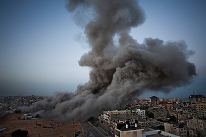 Archive: Israeli Air Force attack in Gaza (Photo: AP)