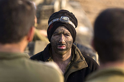 חייל צה"ל בגבול עזה (צילום: AFP) (צילום: AFP)