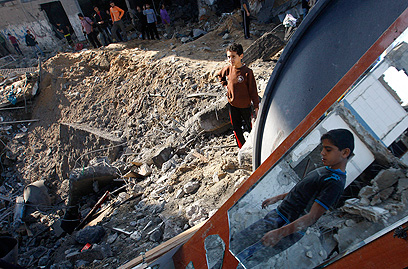 הריסות בעזה. חמאס שרד שמונה ימים של הפצצות (צילום: AP) (צילום: AP)