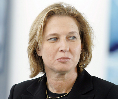 Tzipi Livni: "Money meant to boost construction is given under the table with no transparency or oversight." (Photo: AP) (Photo: AP)