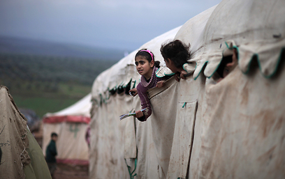 ילדים בלי בית. מחנה פליטים סורים (צילום: AP) (צילום: AP)