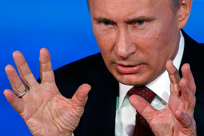 האיש החזק ברוסיה אחראי על מינוי הממשלה. פוטין (צילום: AP) (צילום: AP)