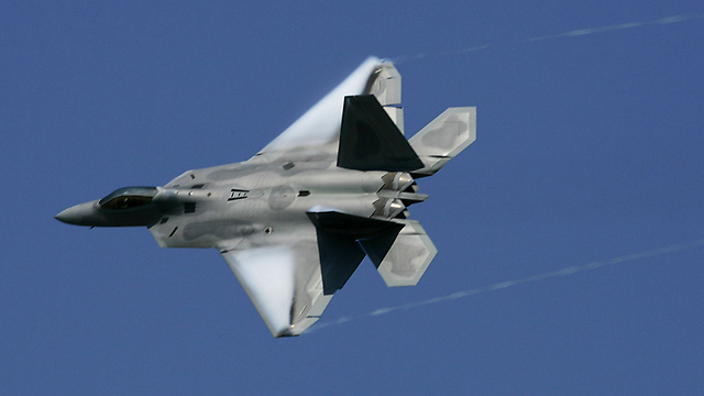 "השימוש - כדי להצדיק את מערכת הנשק". ה-F-22 (צילום: gettyimages) (צילום: gettyimages)