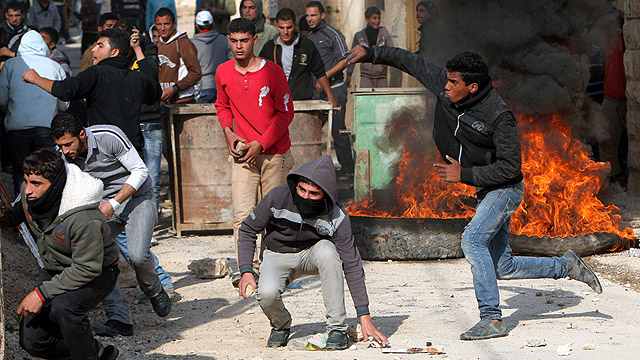 Riot near Jenin (Photo: AP)