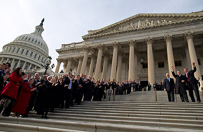 הקרבות הפוליטיים האחרונים לא עשו שם טוב לבית הנבחרים האמריקנים (צילום: AP) (צילום: AP)