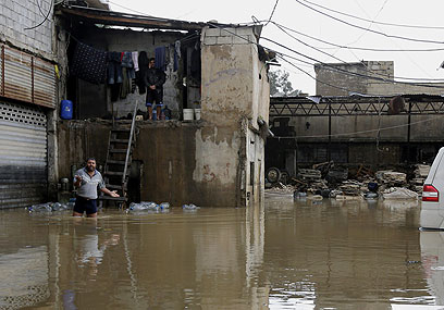 הצפה בשכונה בבירת לבנון (צילום: AFP) (צילום: AFP)