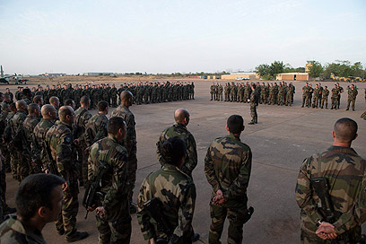 חיילים צרפתים בצפון מאלי         (צילום: EPA) (צילום: EPA)
