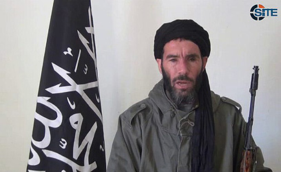 ראש ארגון הטרור שחטף, מוכתאר בלמוכתאר (צילום: AP) (צילום: AP)