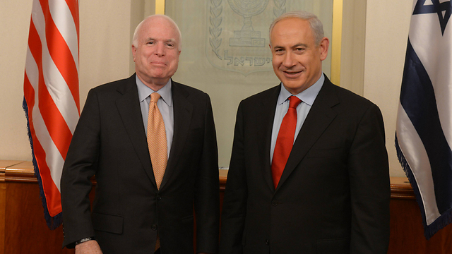 Republican Senator John McCain meeting with Prime Minister Benjamin Netanyahu in Jerusalem (Photo: Amos Ben Gershom, GPO) (Photo: Amos Ben Gershom)