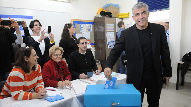 Lapid's Yesh Atid polled at 13 seats (Photo: Yaron Brenner) (Photo: Yaron Brenner)