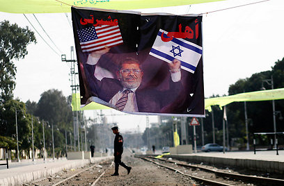 וכמו תמיד, גם מקומן של ישראל וארה"ב לא נפקד מהמחאה (צילום: AFP) (צילום: AFP)
