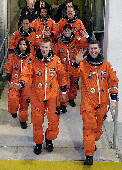האסטרונאוטים מאסון הקולומביה (צילום: רויטרס) (צילום: רויטרס)