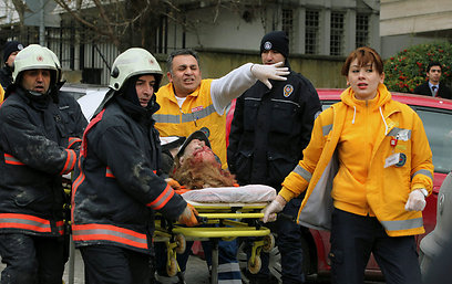 כמה בני אדם נפצעו בפיגוע (צילום: AP) (צילום: AP)