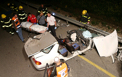 התאונה בכביש 71 אתמול (צילום: חגי אהרון) (צילום: חגי אהרון)