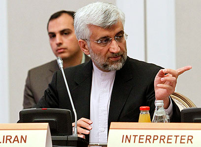 עיקשים בעמדתם. ראש צוות המו"מ האיראני ג'לילי (צילום: AP) (צילום: AP)