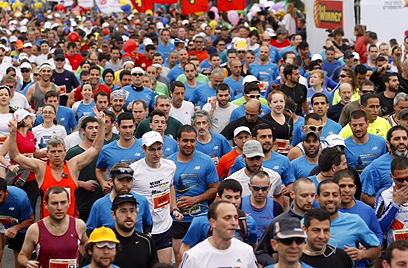 משתתפי מרתון ירושלים בשנה שעברה (צילום: חיים צח) (צילום: חיים צח)