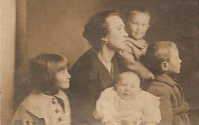 המשפחה שלי בארגנטינה - שנת 1929 ()