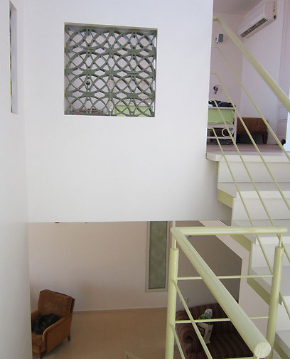 קיר המדרגות קוצר (צילום: יואב ארז) (צילום: יואב ארז)