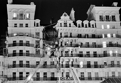 המלון לאחר הפיצוץ. הפצועים היו קבורים בהריסות במשך שעות (צילום: Gettyimages) (צילום: Gettyimages)