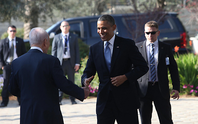 אובמה מגיע לבית הנשיא. "היו פה מחוות שלא נראו בעבר" (צילום: עמית שאבי) (צילום: עמית שאבי)