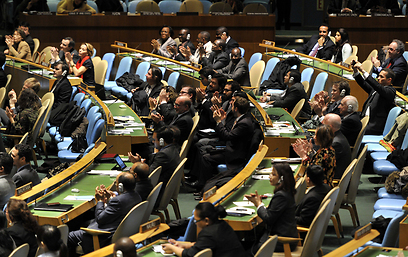 154 מדינות הצביעו בעד האמנה. העצרת הכללית של האו"ם (צילום: AFP) (צילום: AFP)